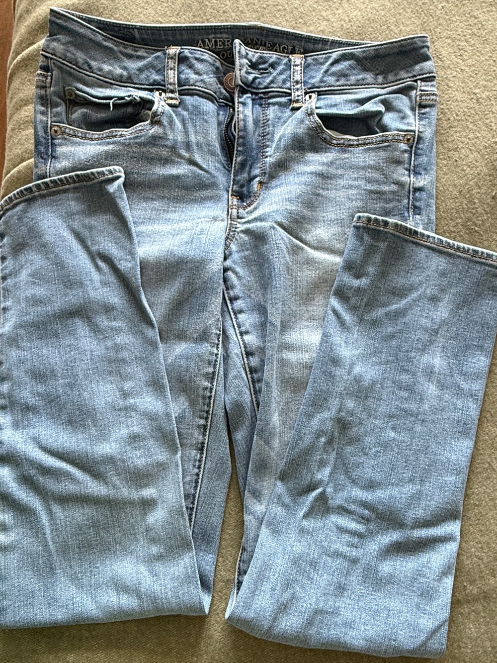 American Eagle Outfitters Light Blue Straight Leg Women’s Jeans